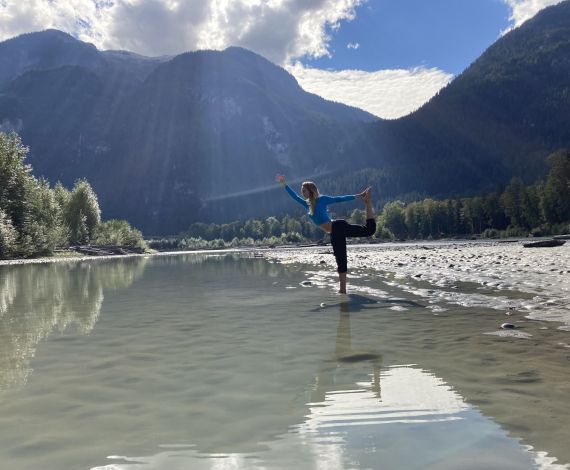 REO Unwind in Nature yoga retreat